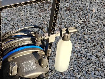 Nilfisk core 125-5 add-on holder - Tool Free!