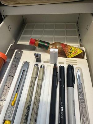 Gridfinity low profile drawer Tabasco holder 
