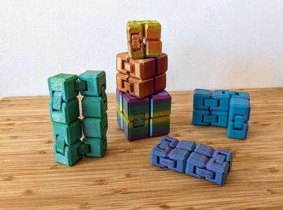 Sturdy Infinity Cube