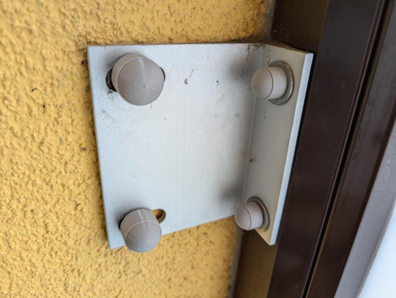 Nut cover (krytka matice)