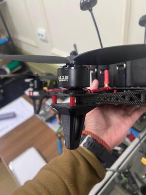 Landing legs for the AOS UL10