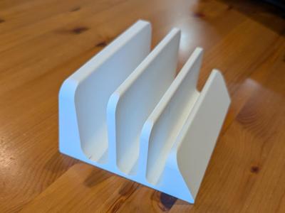 Strong laptop/tablet/Macbook/iPad storage stand 