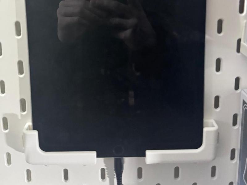 Tablet Halter Skadis