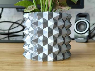 Spike Pot and Planter - Vase mode