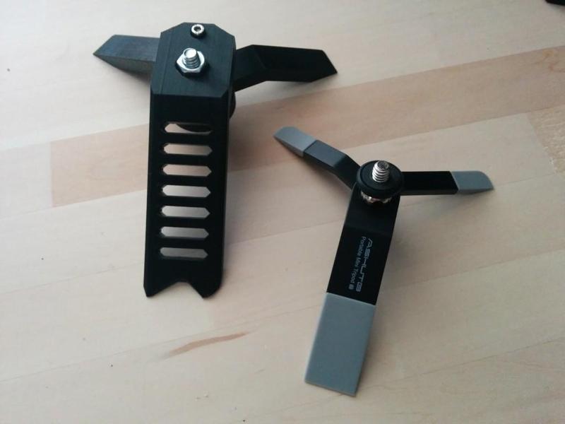 Foldable Mini Tripod