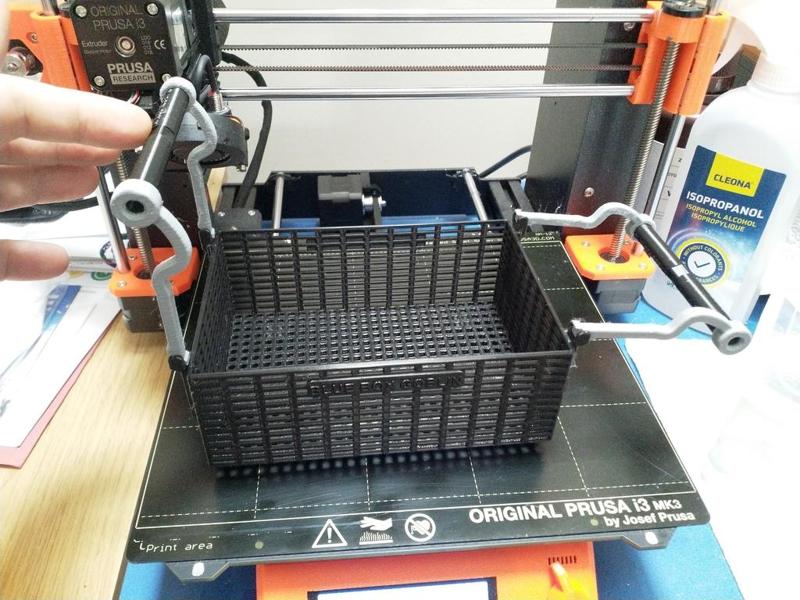 Resin Prints Drain Basket and spatula