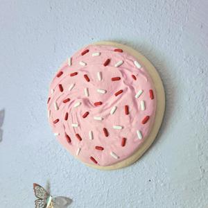 8-inch Jumbo Frosted Sugar Cookie with Sprinkles :: Oversized Dessert Hanging Wall-mount 3D Pop Art