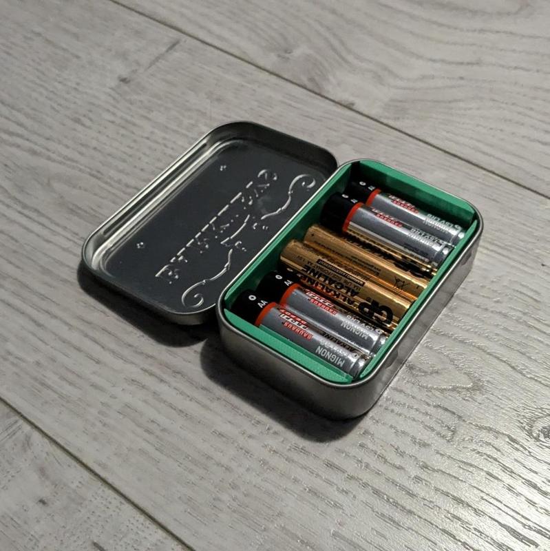 Tin Box Insert for Six AA Batteries