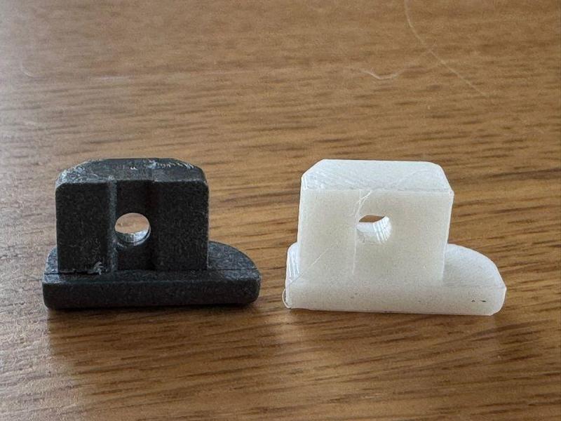 VW T5 Curtain Rail End Clip