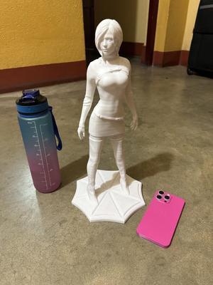 Ada Wong - Full Body Statue