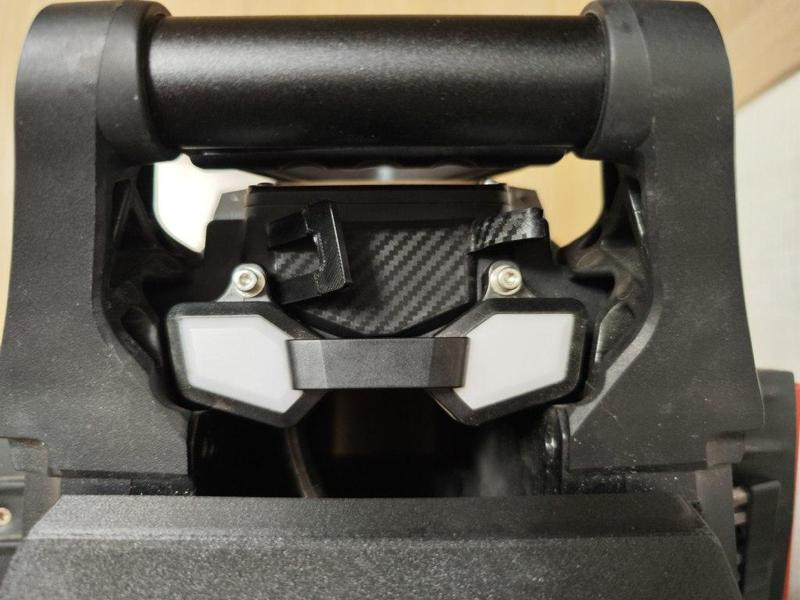 Veteran Sherman L charge ports cover
