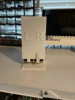 Contact Dispenser