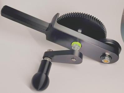 Hand crank can chiller. Cool a drink in 2 minutes!