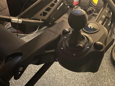 Mount  for  Playseat Trophy Logitech Shifter