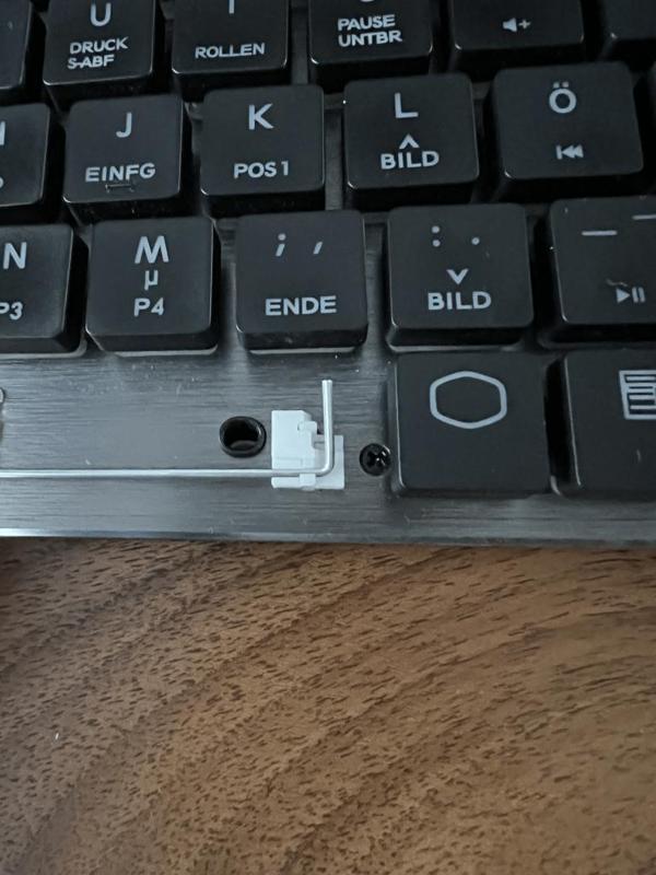 Cooler Master SK 621 Space bracket replacement