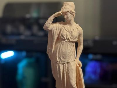 Minerva Statue – Guardian of Wisdom and War