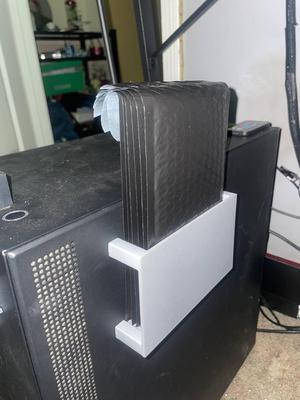 8x4 Bubble Mailer Magnet mount