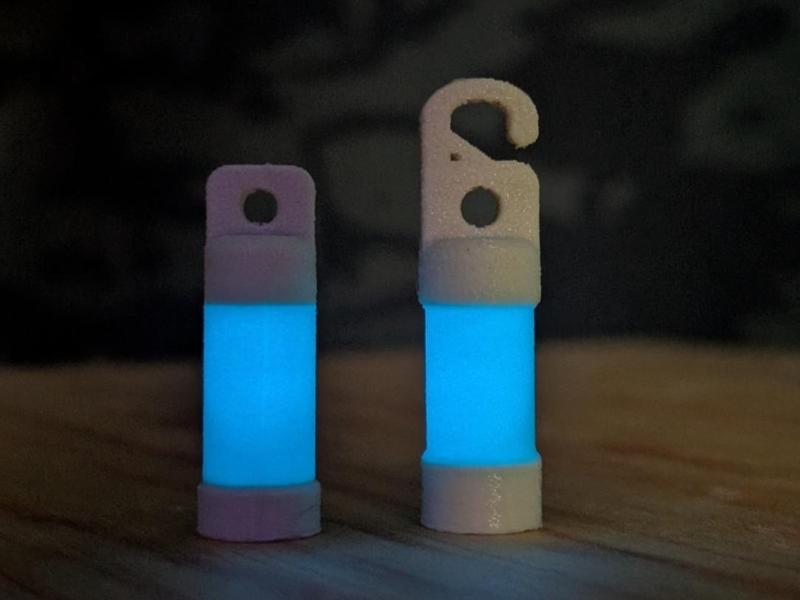 Glow stick (Cyalume) Keychain