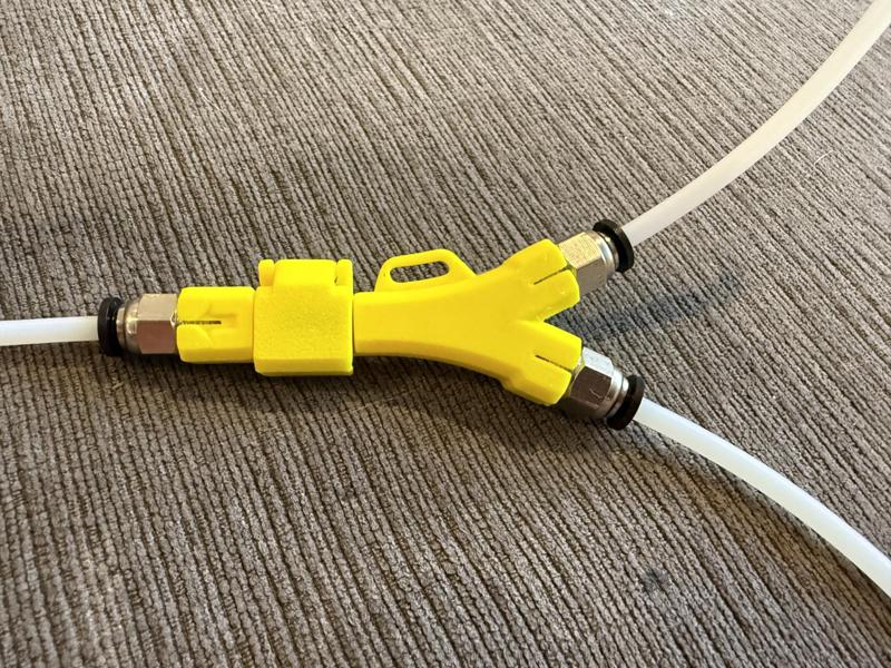 Y-Splitter with Filament Filter