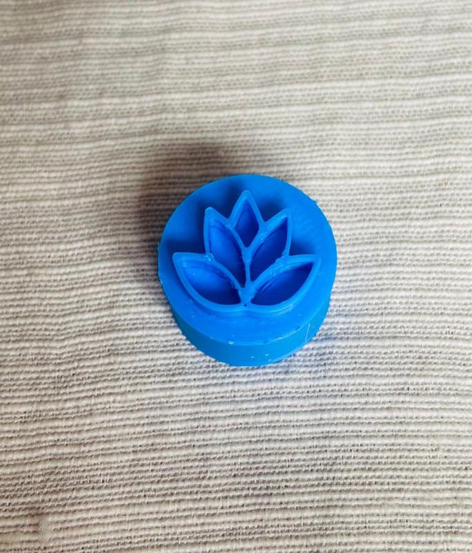 SELLO FLOR DE LOTO / LOTUS FLOWER STAMP