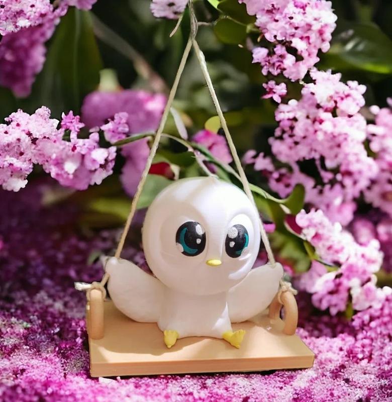Cute Swinging Bird ( No Support )