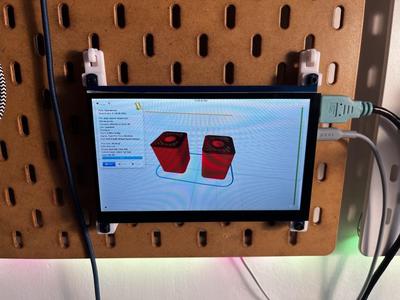 Screw-on adapters for ikea skadis