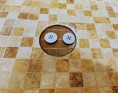 6.75" basement shower drain for use with tubshroom