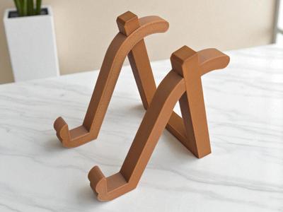 Universal Holder for Pictures/Tablet/Phone/Switch