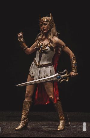 She-Ra's Sword of Protection - Masters of the Universe