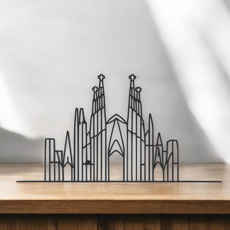 Sagrada Familia Line Art - Desktop Line Art