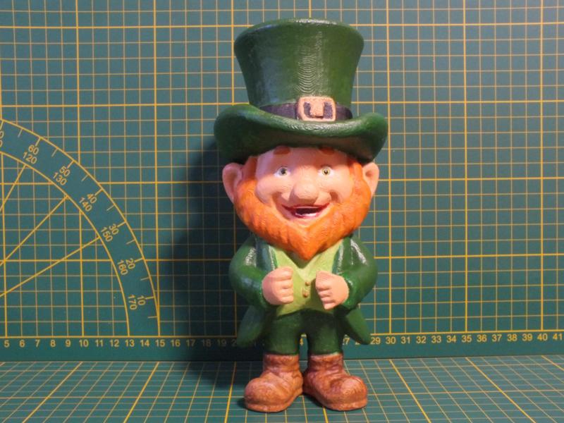 Leprechaun - Irish Gnome - Shamrock Coin Gnome