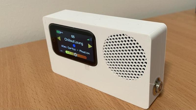 DIY Radio Internet with Touch Screen