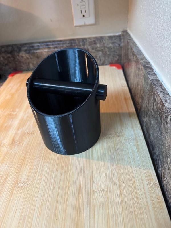 The Knock ‘n’ Brew – A Quiet, Eco-Friendly Coffee Knock Box