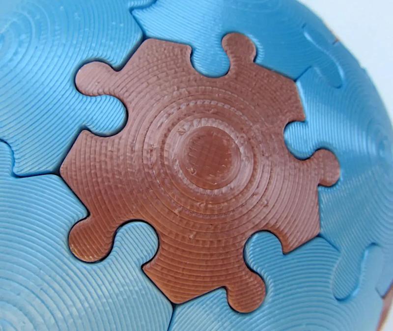 A smoother surface for the Snap Ball by DaveMakesStuff (remix)
