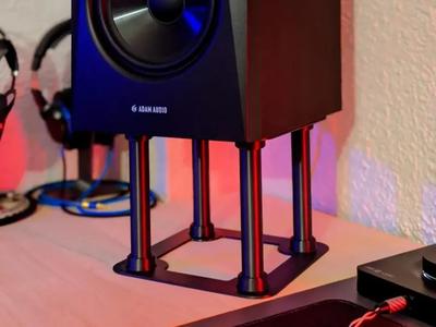 Speaker stand