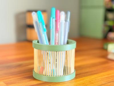 Customizable Circle Toothpick Container
