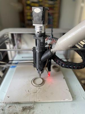 De-airing clay extruder