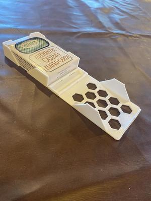 Folding playing card box for Magic: The Gathering or Las Vegas regulation cards