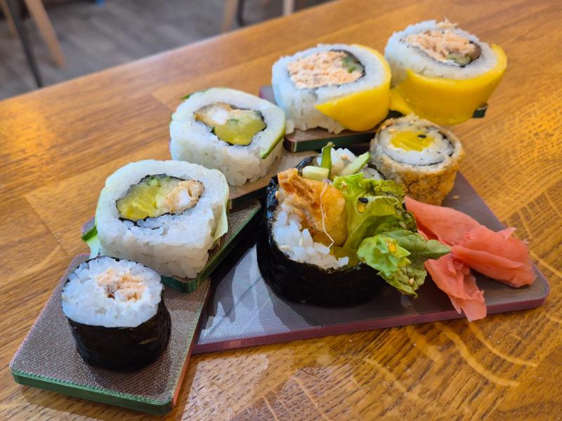 Sushi Plate Stand