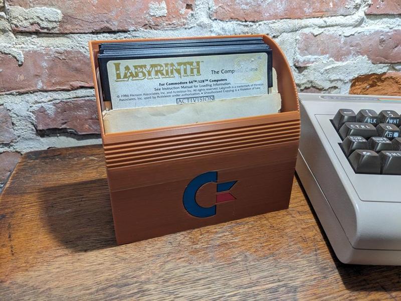 Commodore 5 1/4" Floppy Disk Holder