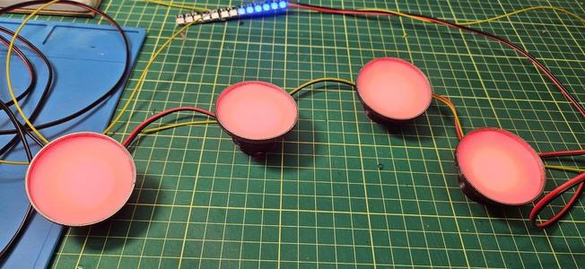 Pixel Jewel holder