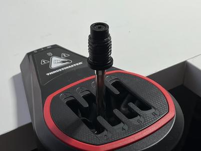 Thrustmaster TH8S - Shifter Knob Adapter