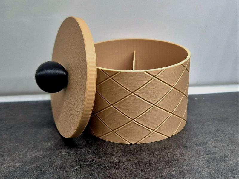 Jewelry box