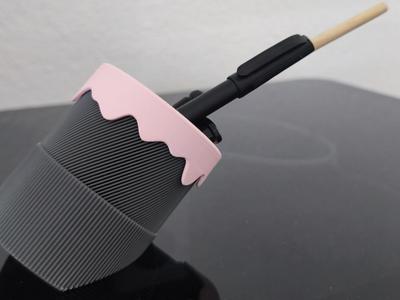 Modern Desk Organizer with "Bleed" Effect