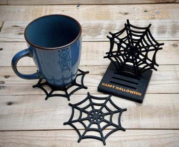4 Cobweb coaster with stand