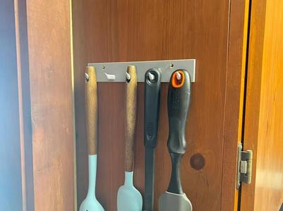 Kitchen Utensil Hanger