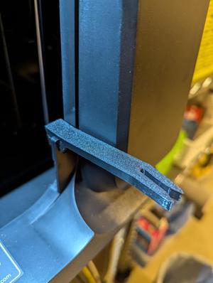 Qidi Tech Q1 Pro Door Holder