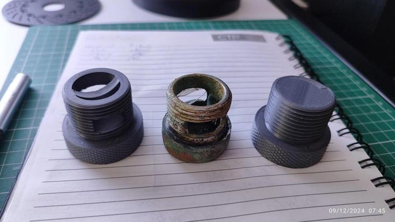 Jacuzzi bottom plug 33mm replacement