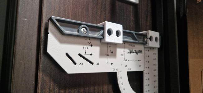 Wolfcraft Square Wall Holder