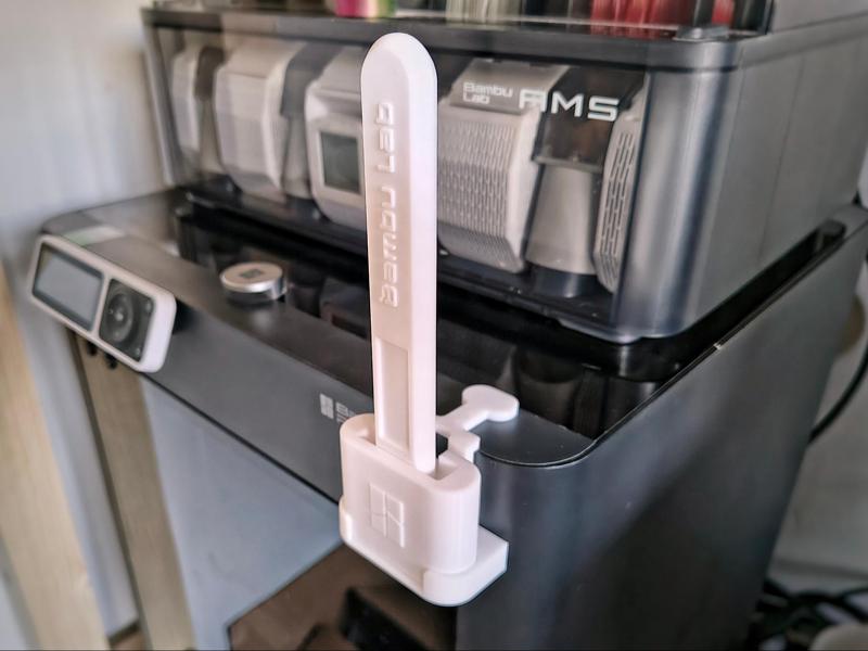 P1 Hole Bambu Scraper Holder